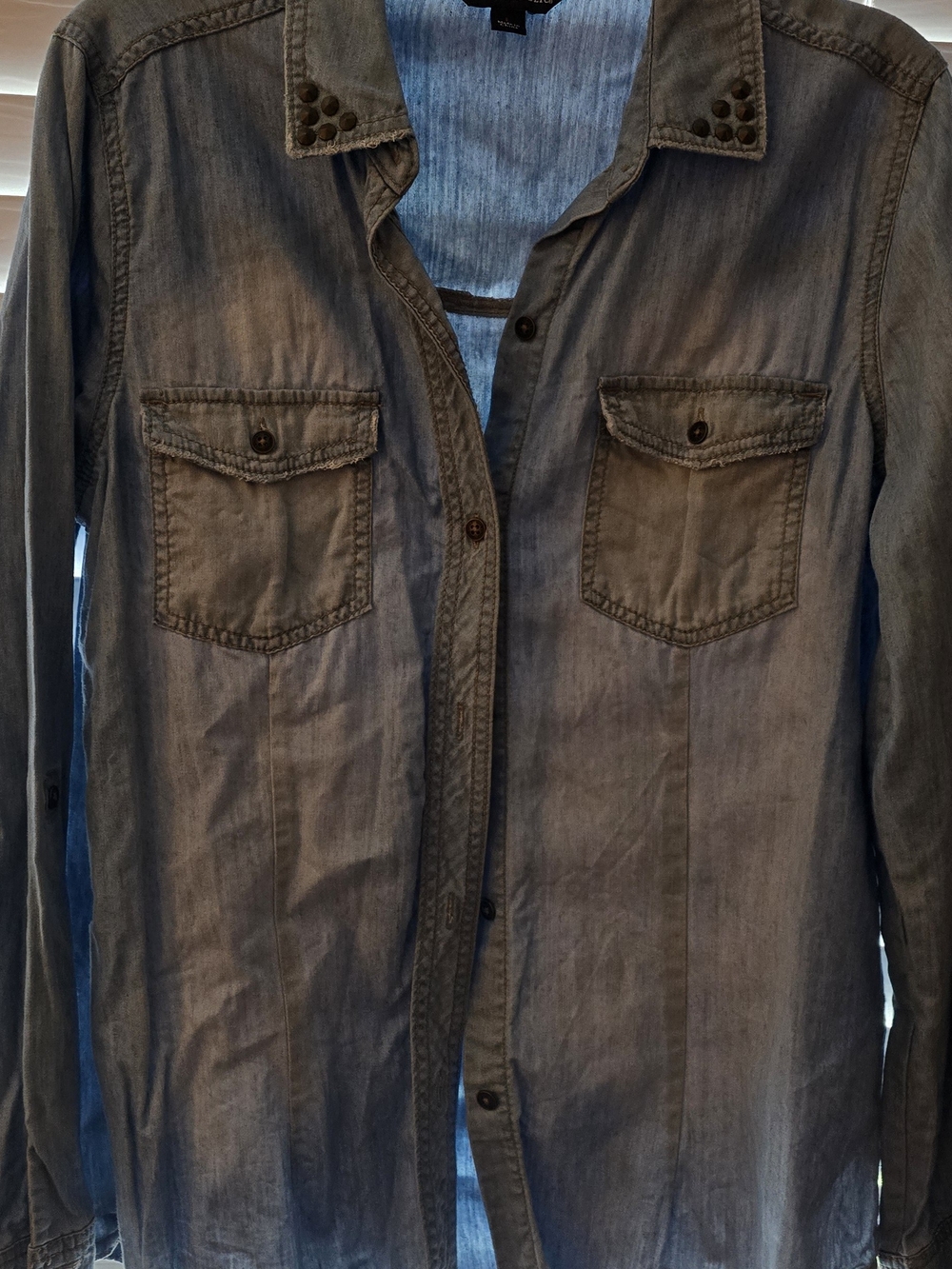 Rock & Republic Washed Denim Button-Up Shirt in Faded Blue
